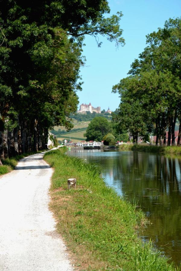 Domaine De Vandenesse Et Spa Exterior foto