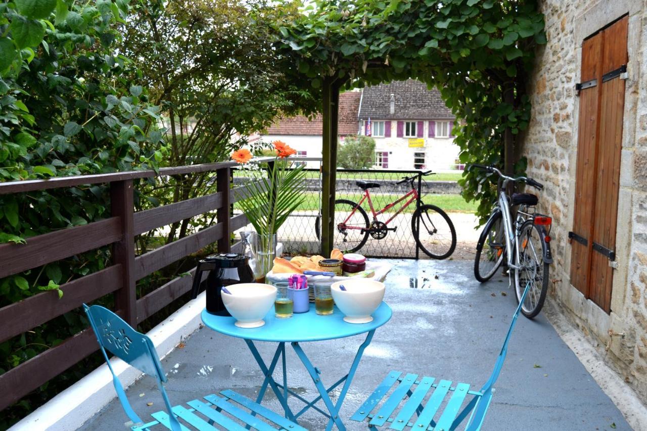Domaine De Vandenesse Et Spa Exterior foto